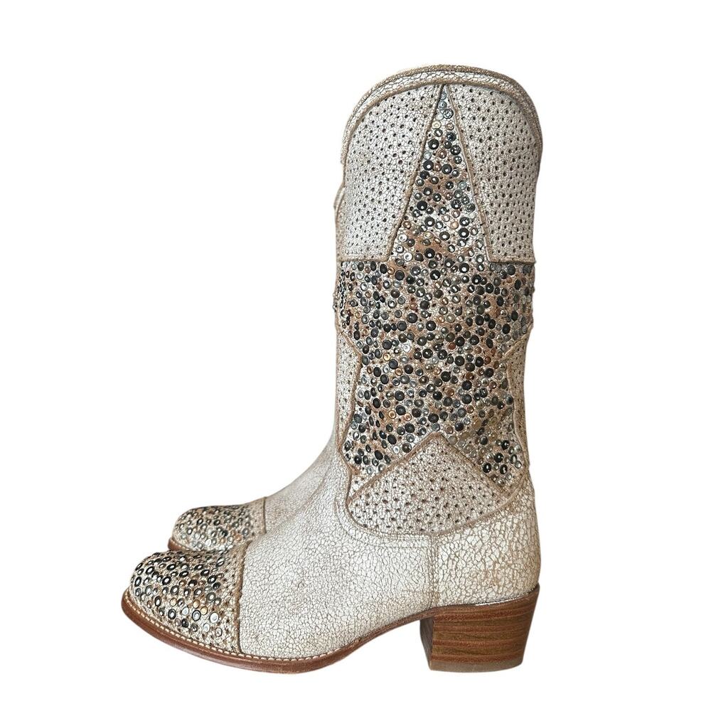 Frye Vintage Deborah White Studded Star Mid Calf Y2K Western Boots Size 7.5 - Picture 4 of 13